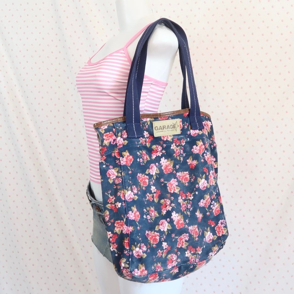 vintage garage floral tote bag y2k 2000s blue flower purse